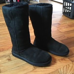 Ugg Classic Tall Black Boots Size 7